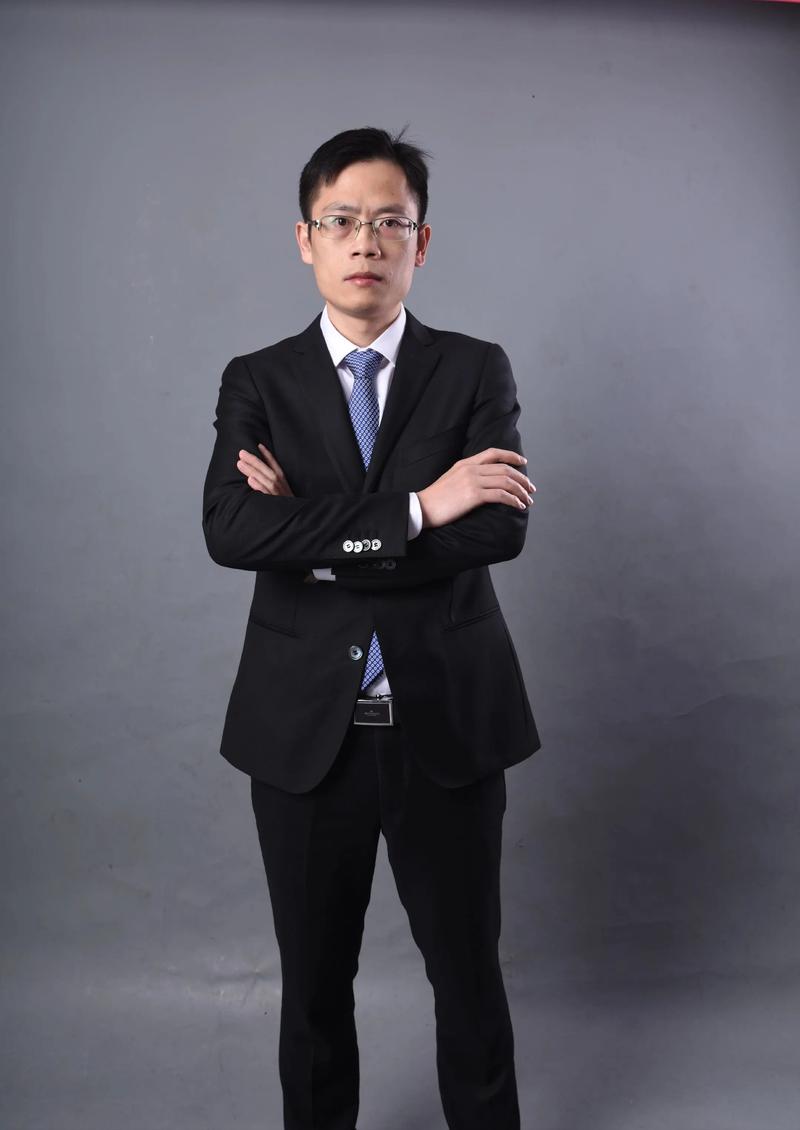 任总监